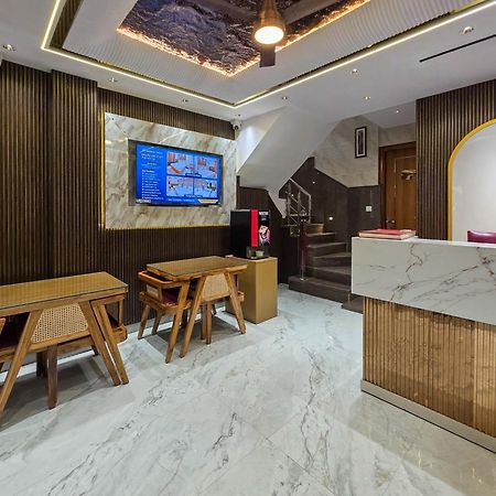 Bed and Breakfast Delhi Delight Premium Nuova Delhi Esterno foto