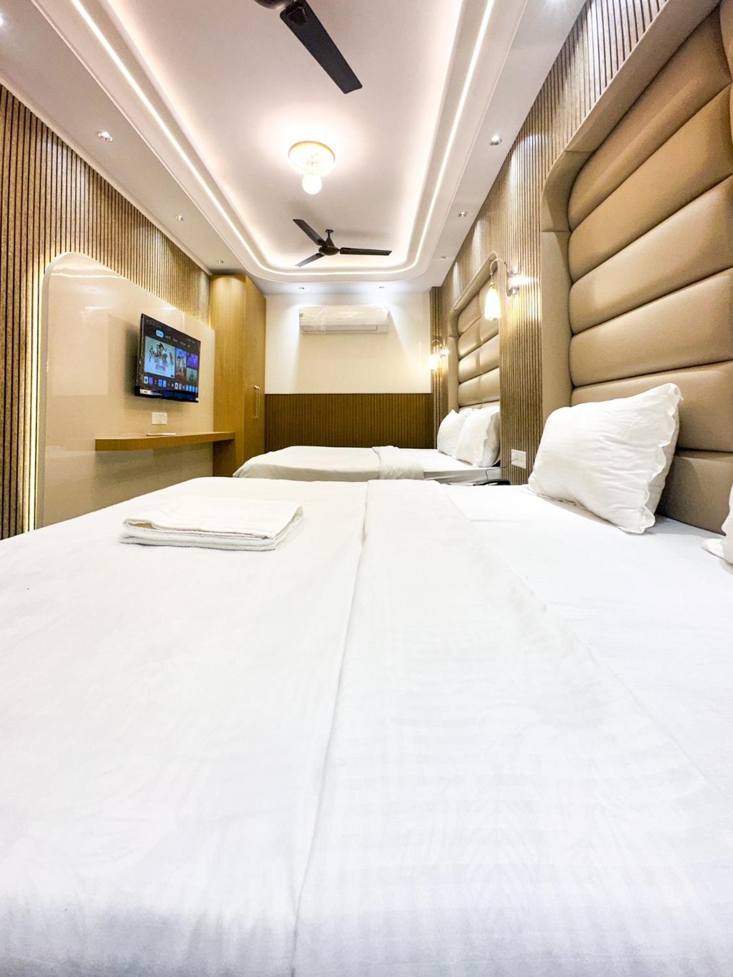 Bed and Breakfast Delhi Delight Premium Nuova Delhi Esterno foto