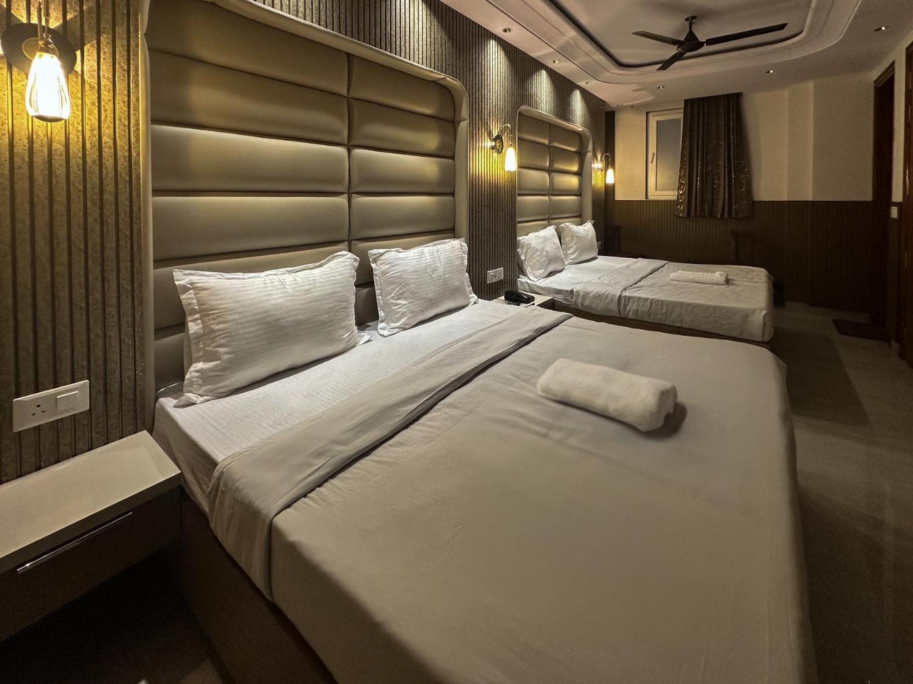 Bed and Breakfast Delhi Delight Premium Nuova Delhi Esterno foto