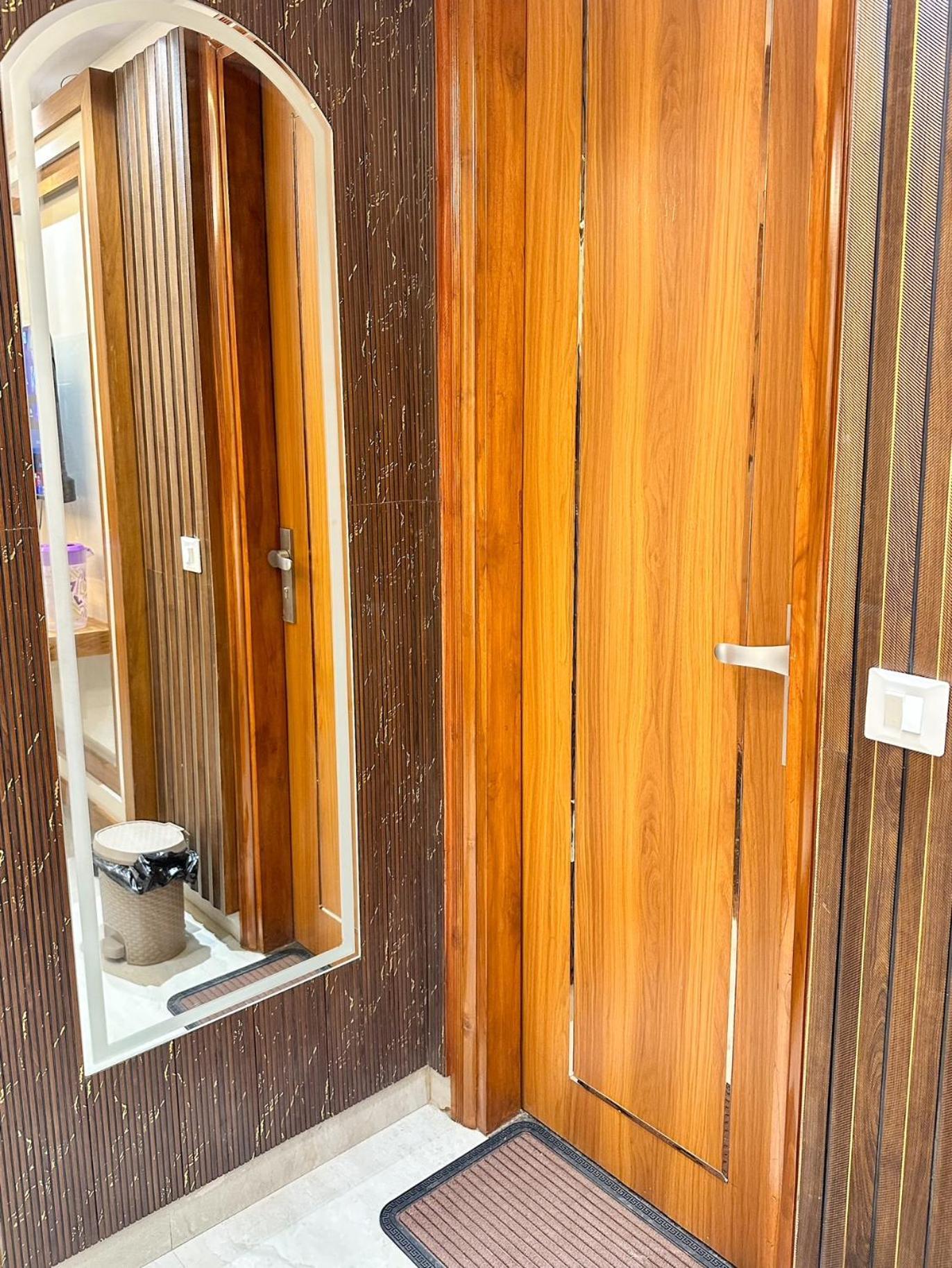 Bed and Breakfast Delhi Delight Premium Nuova Delhi Esterno foto