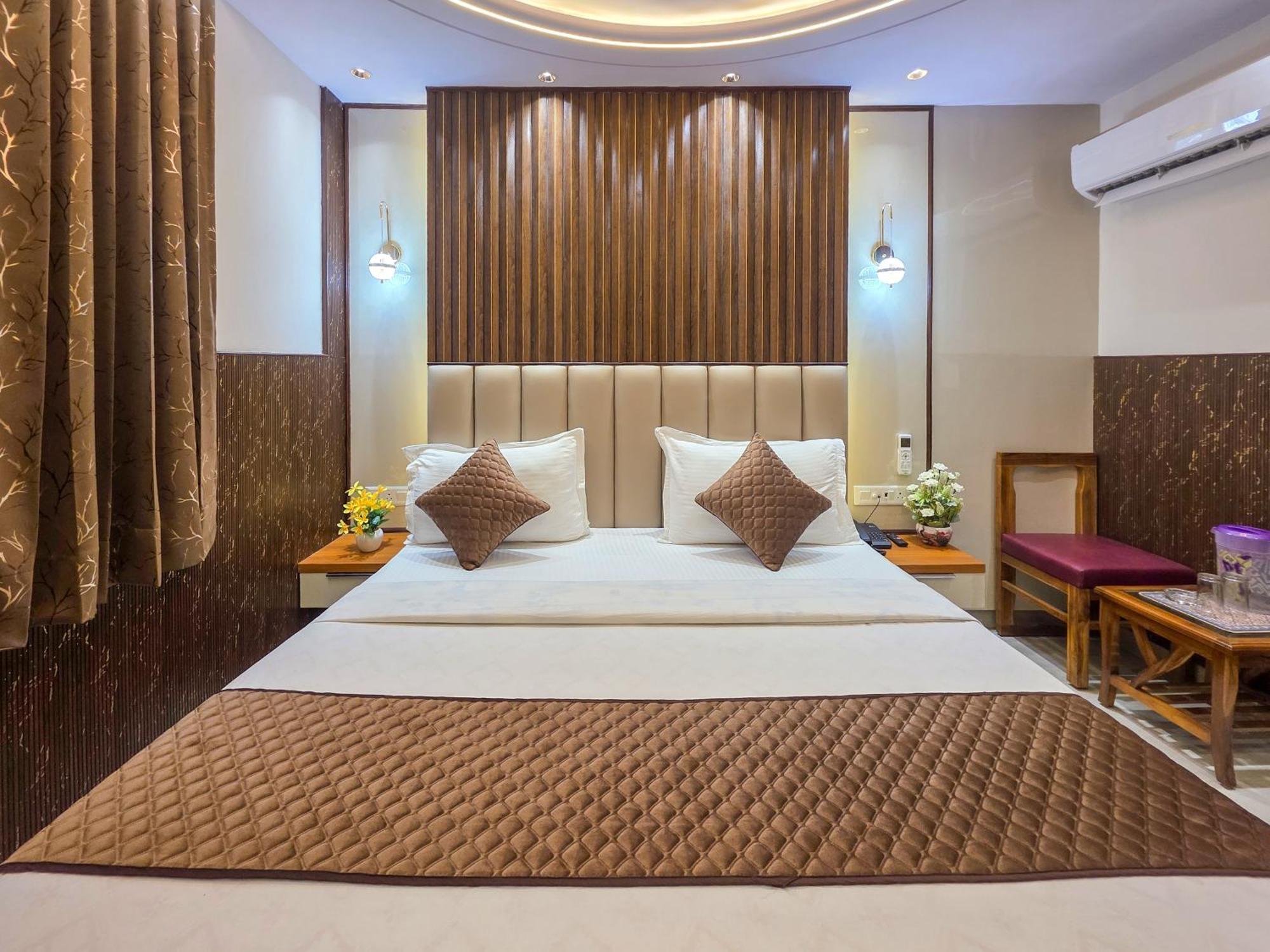 Bed and Breakfast Delhi Delight Premium Nuova Delhi Esterno foto